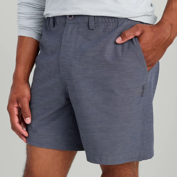 Huk Other - HUK Shoreline Hybrid Men’s Shorts Size Small NWT